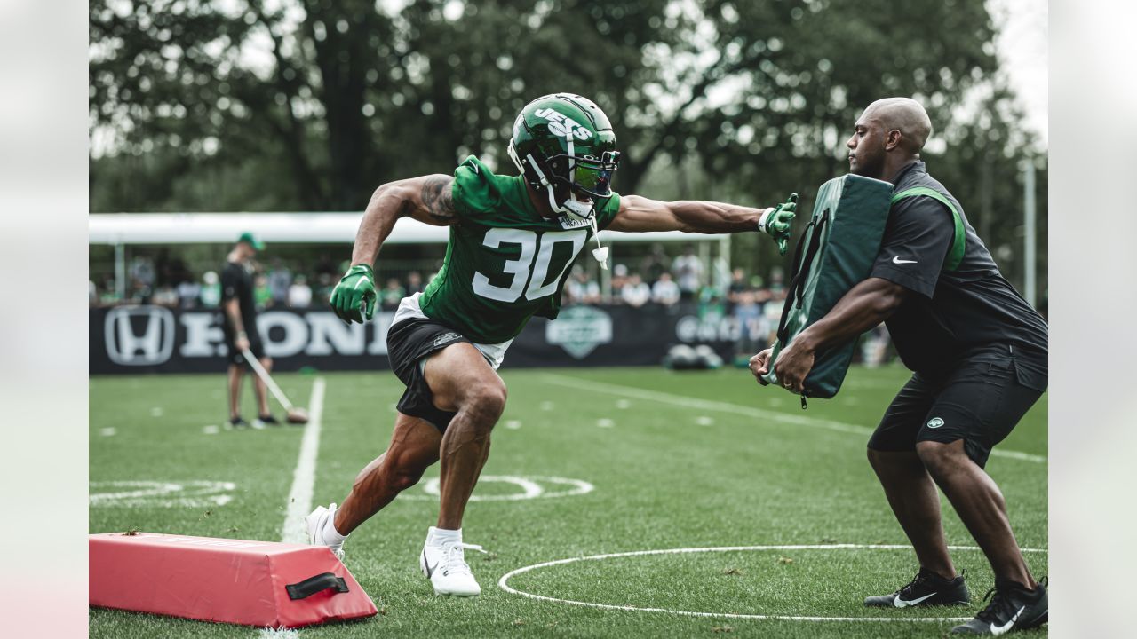 Jets WR Allen Lazard: 'I Will Give My All to Help the Team'