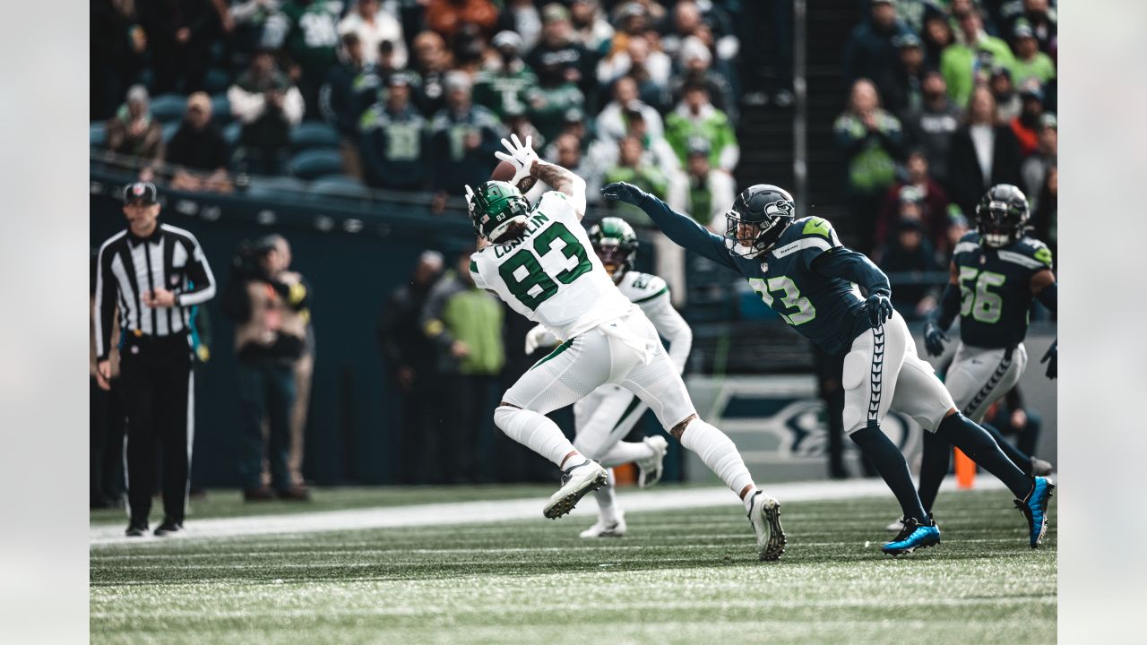 Seattle Seahawks Need Tips vs. New York Jets Sauce Gardner? DK Metcalf  Gives Blunt Response - Sports Illustrated Seattle Seahawks News, Analysis  and More