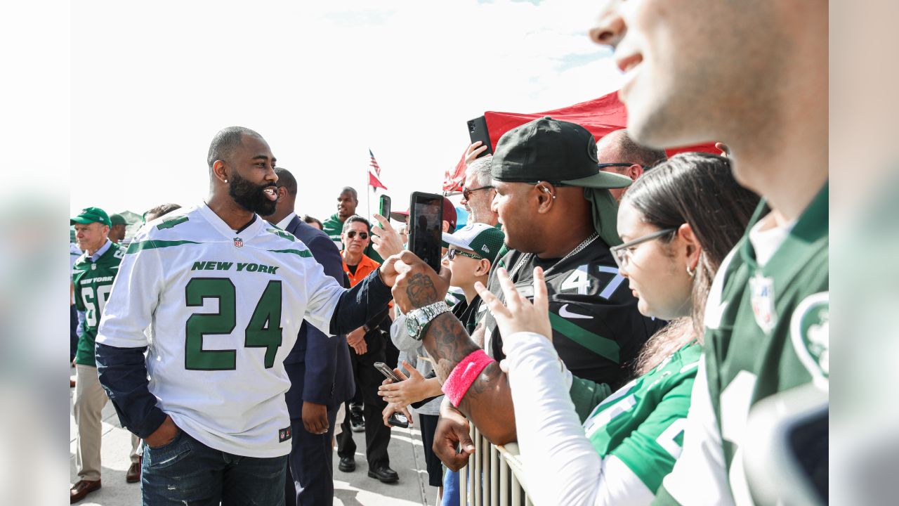 Jets All-Time Team Members Honored to Be Part of NFL 100 Festivities