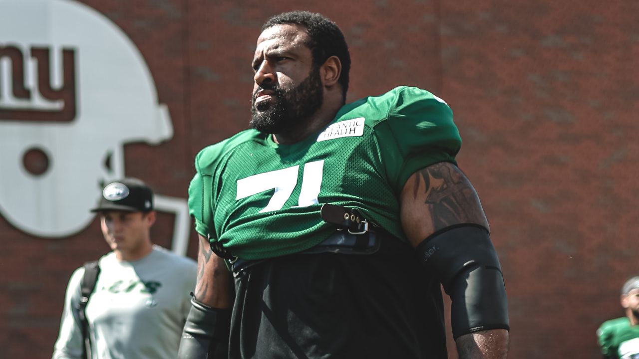 Five-time Pro Bowl LT Duane Brown visits Jets