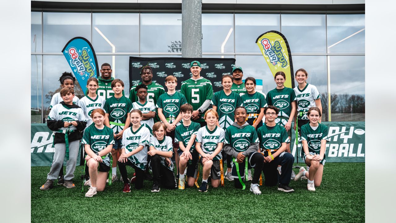 Jets Players Help Coach Play 60 Flag Football Program with Local Sixth  Graders