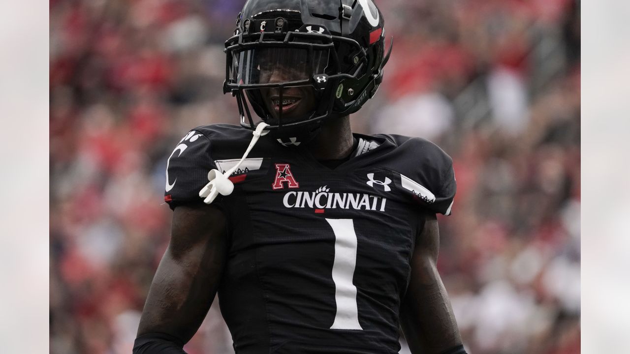 2022 NFL Draft Player Profiles: Cincinnati CB Ahmad 'Sauce' Gardner -  Steelers Depot