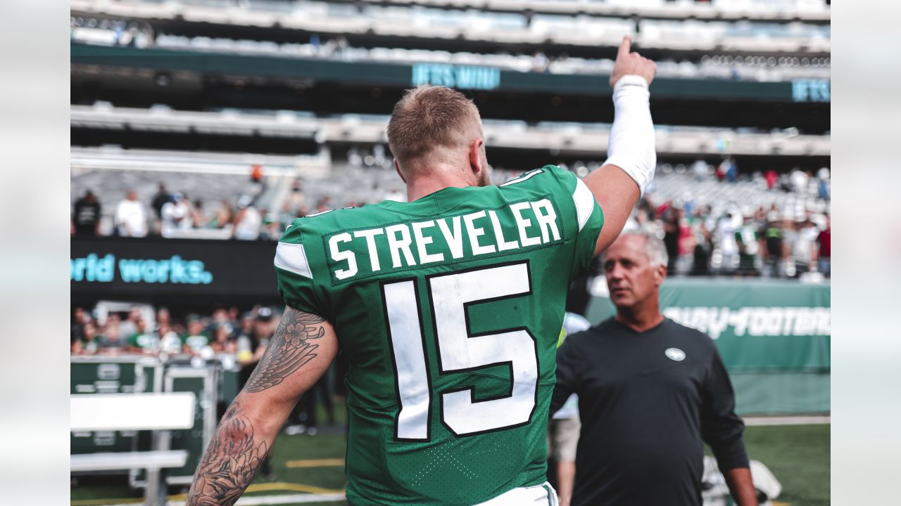 Keep pushing': former CFL QB Chris Streveler makes 'most' of chance to play  in New York Jets' first preseason game - 3DownNation