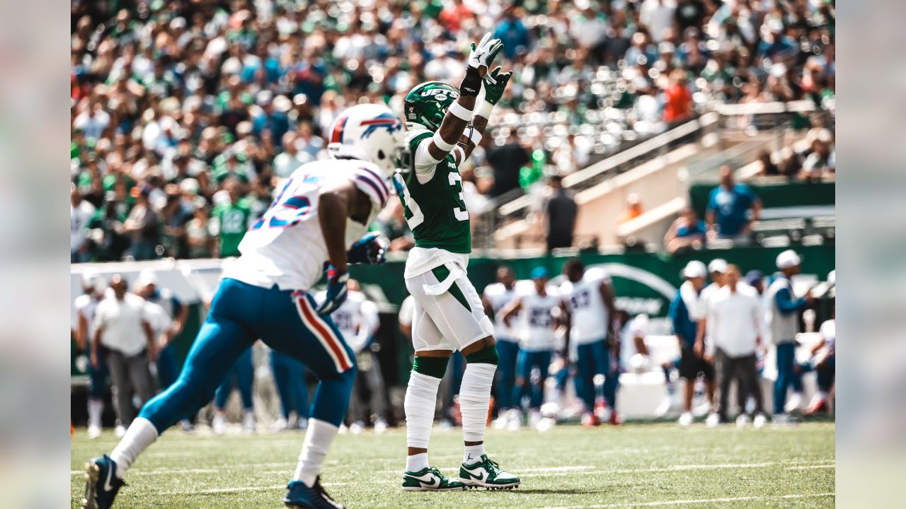 Jets Defense Wins Turnover Battle, Loses Game to Bills