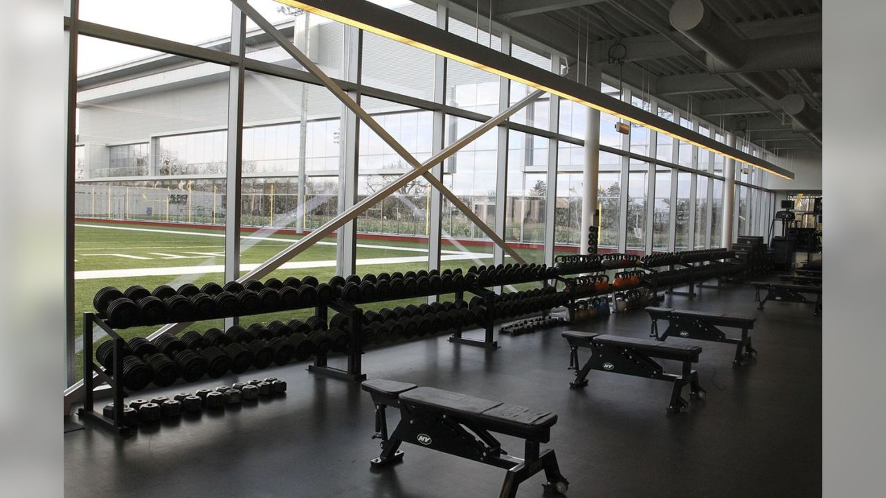 New York Jets Corporate Headquarters and Training Center-Florham Park, N.J., 2009-12-16, ENR