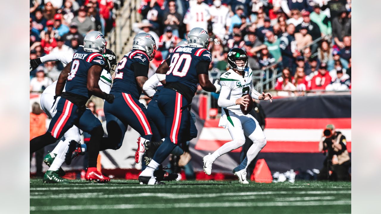 New England Patriots big win over NY Jets, 54-13. Zach Wilson injury