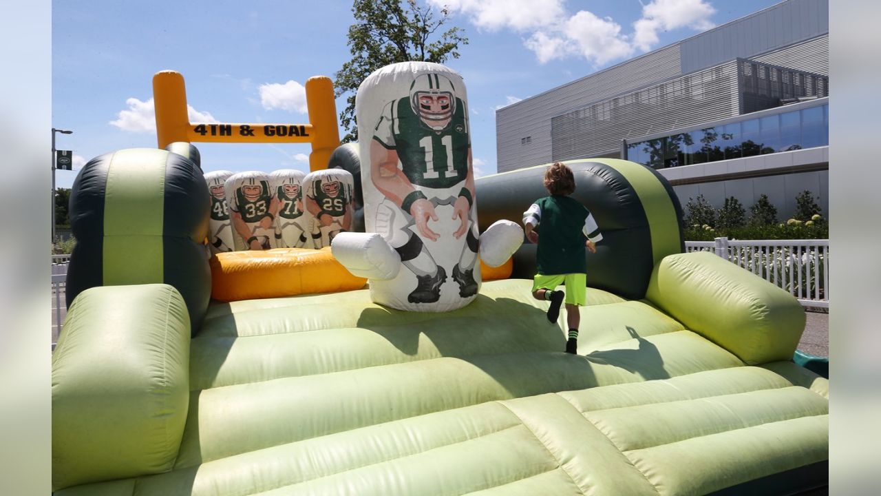 Off the Field: Jets Fest