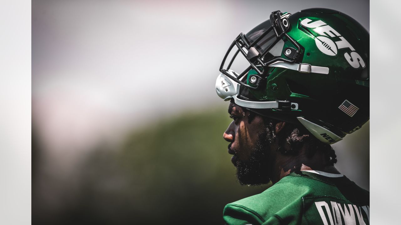 New York Jets linebacker Noah Dawkins (56) in action against the