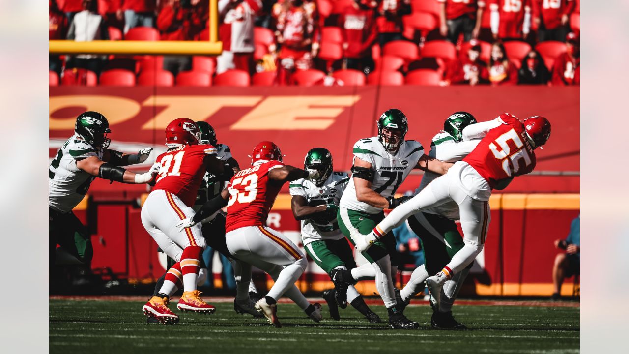 Jets vs. Chiefs: Will Patrick Mahomes Be a Part of the Starting Playing XI  at MetLife? - EssentiallySports