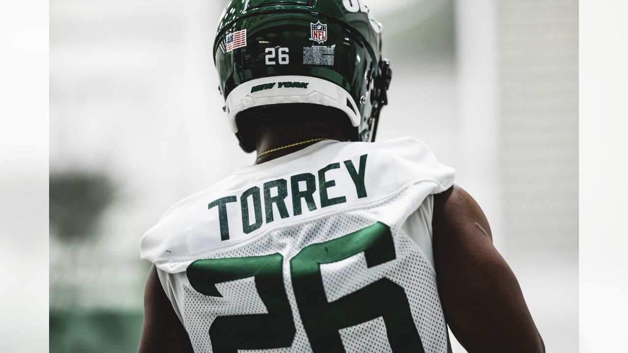 New York Jets linebacker Maalik Hall (46) runs a drill during the team's  NFL football rookie minicamp, Friday, May 5, 2023, in Florham Park, N.J.  (AP Photo/Rich Schultz Stock Photo - Alamy