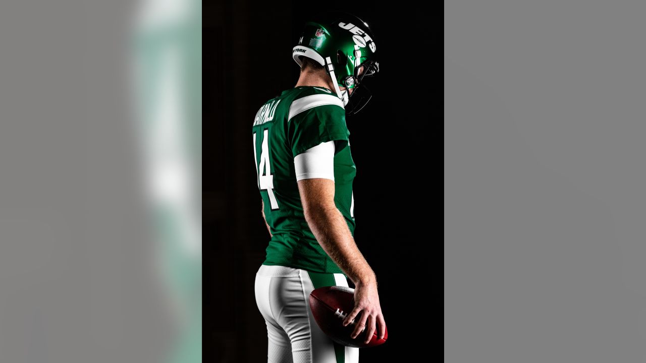 Jets Looking For A Fresh Start With New Uniforms – The Johnny Green