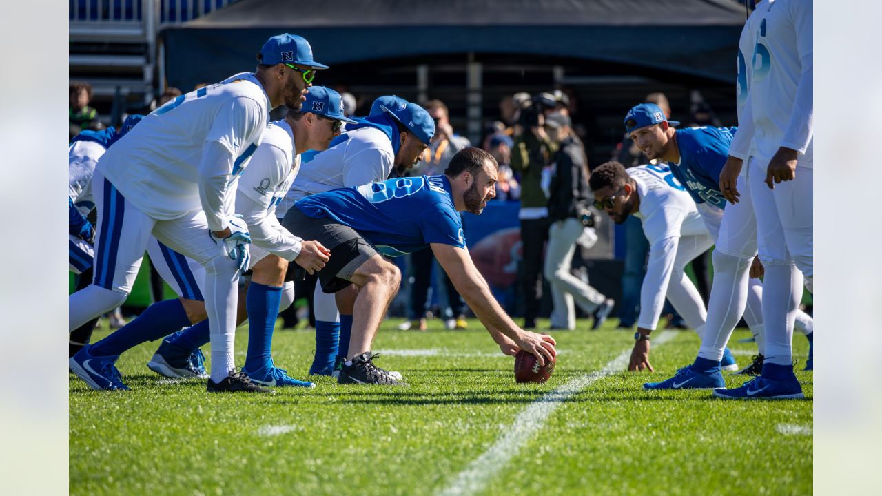 Detroit Lions re-sign long snapper Don Muhlbach