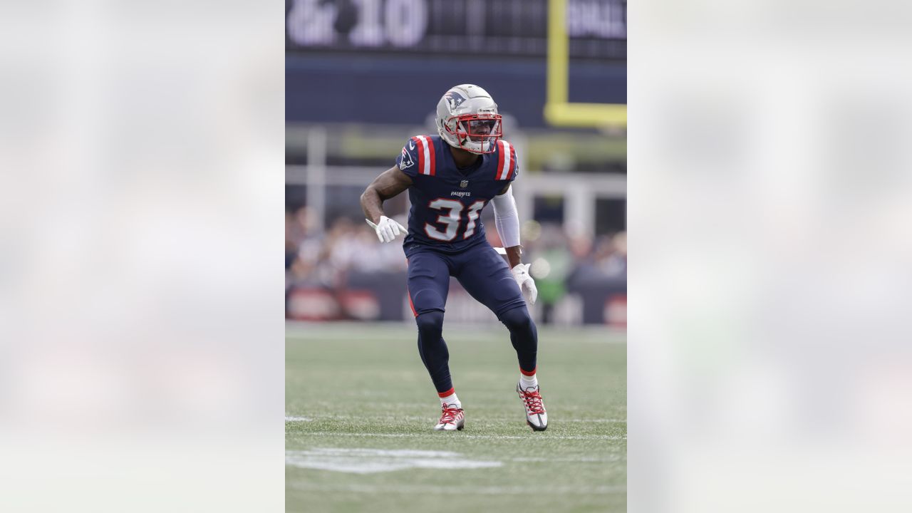 Kendrick Bourne wants to be a tone-setter for the Patriots - Pats