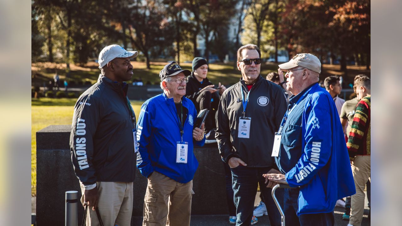 DVIDS - Images - Detroit Lions Honor Service Members During Salute To  Service Week [Image 7 of 7]