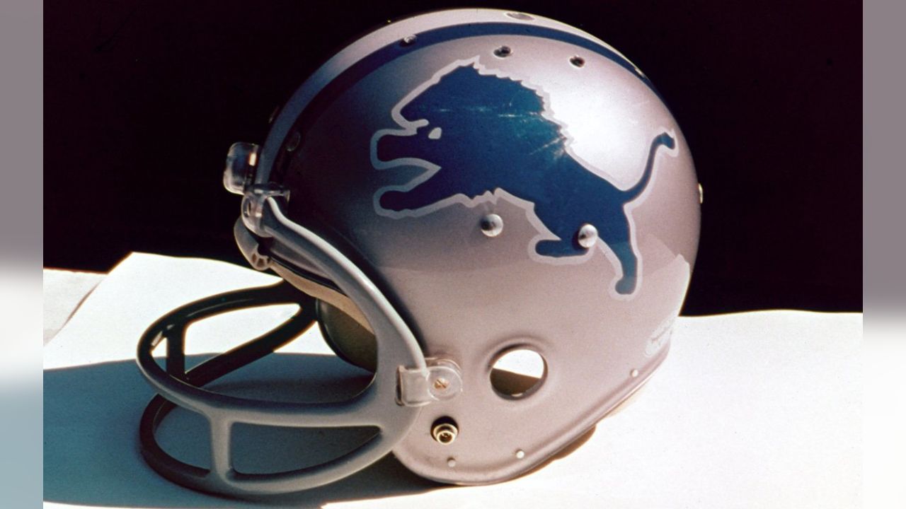 Detroit Lions unveil new alternate helmet with 60s logo