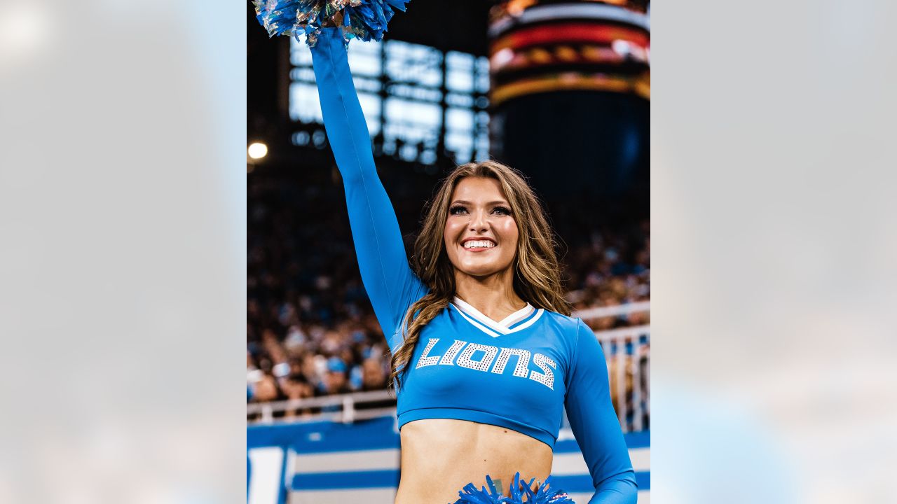 NFL Regular Season Week 3 – The Detroit Lions Cheerleaders – Ultimate  Cheerleaders