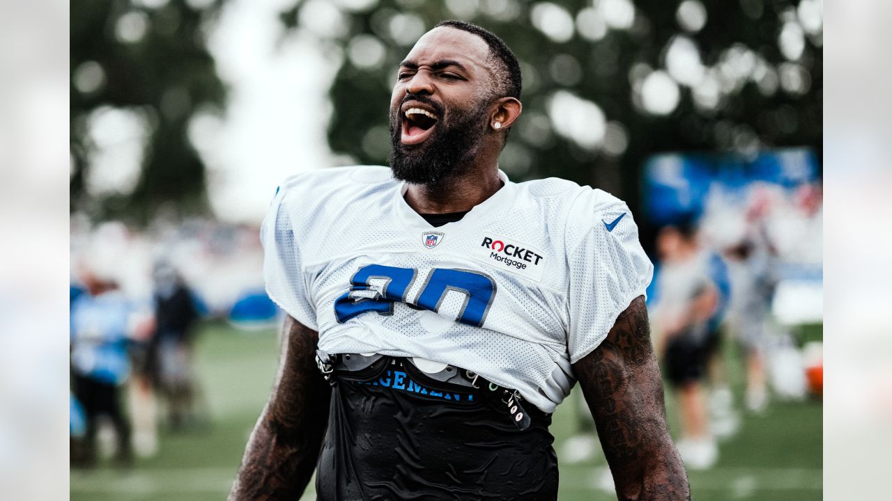 Lions exercising patience with developing second-year LB Derrick Barnes 