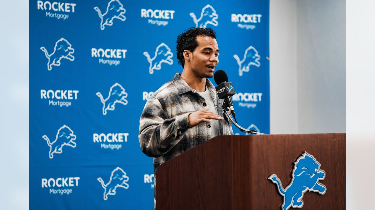 Detroit Lions on X: With the NFL awarding 37 compensatory picks Thursday,  the full seven-round 2023 NFL Draft order is now set. The #Lions currently  have a total of eight draft picks. @