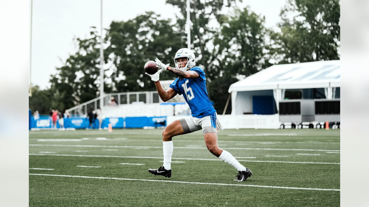 Detroit Lions wide receiver DJ Chark runs after a catch during an NFL  football practice in Allen Park, Mich., Thursday, May 26, 2022. (AP  Photo/Paul Sancya Stock Photo - Alamy