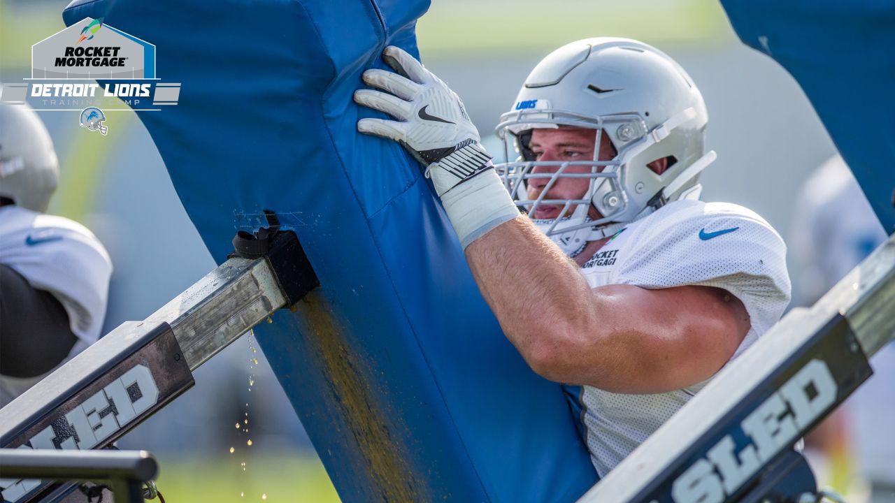 Frank Ragnow on becoming a Lions offensive captain and his take on  Applebee's