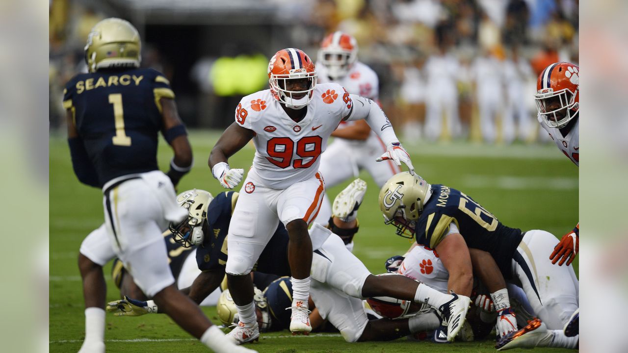 5 Things to Know: Defensive Lineman Clelin Ferrell