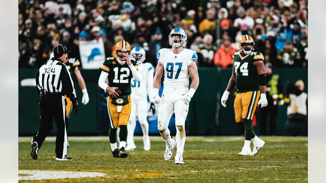 Woodward Sports Network on X: #Lions DE Aidan Hutchinson was voted as the  88th best player on the NFL's Top 100 Players List of 2023 