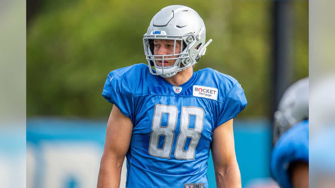 Detroit Lions camp: Rookie tight end T.J. Hockenson impressive early – Lions  Lowdown