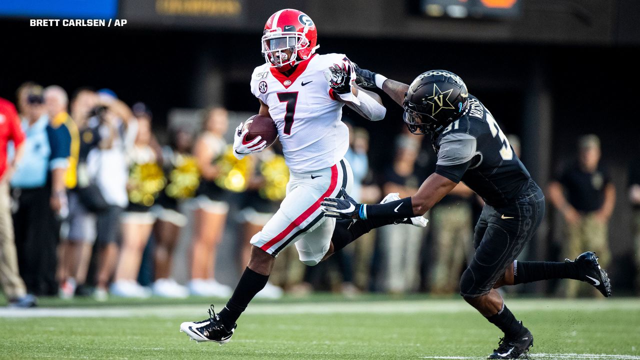 ATLANTA, GA - SEPTEMBER 03: Current Detroit Lions Running Back and former  Georgia Bulldog player DeAndre Swift looks on during the Chick-Fil-A  Kickoff Game between the Oregon Ducks and the Georgia Bulldogs