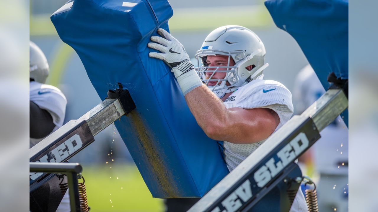 Frank Ragnow on becoming a Lions offensive captain and his take on  Applebee's