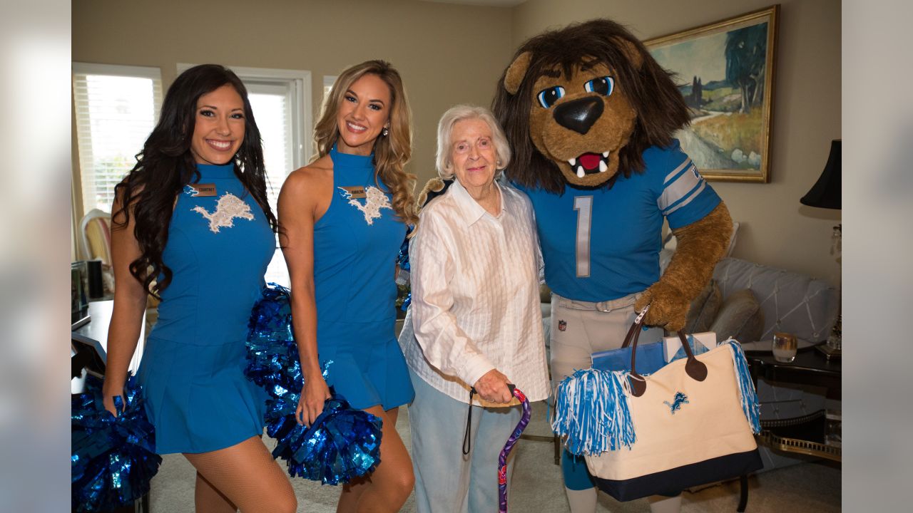 Detroit Lions surprise 94-year-old superfan