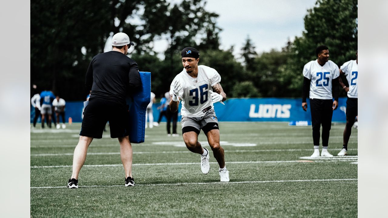 Rookie Chase Lucas an elder statesman in Detroit Lions secondary