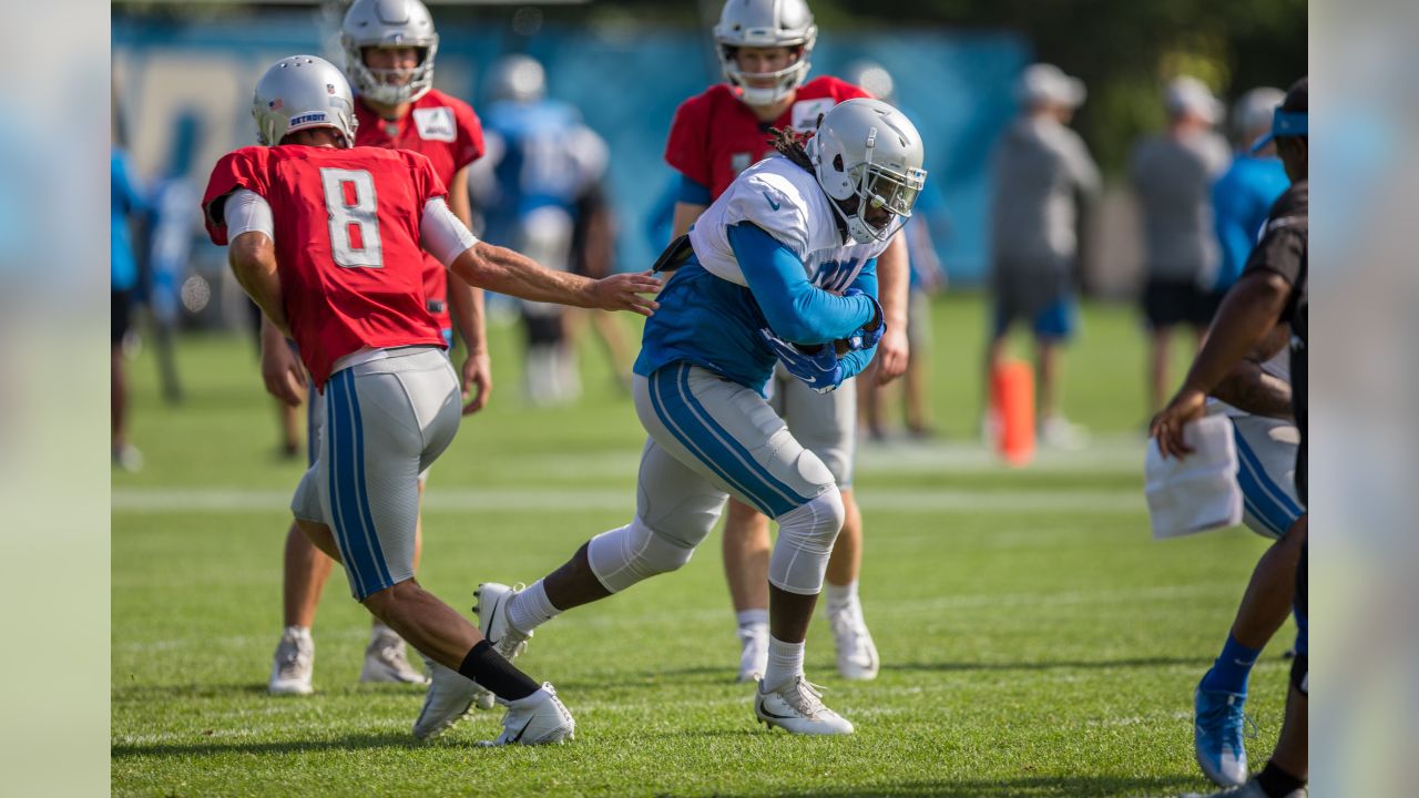Nick Bellore officially listed as a fullback on Detroit Lions