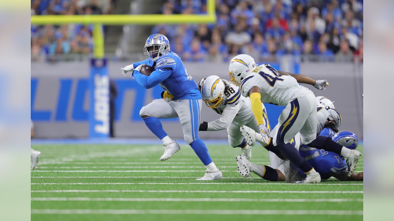 Detroit Lions running back Kerryon Johnson (33) in the first half of an NFL  football game against the Los Angeles Chargers in Detroit, Sunday, Sept.  15, 2019. (AP Photo/Duane Burleson Stock Photo - Alamy