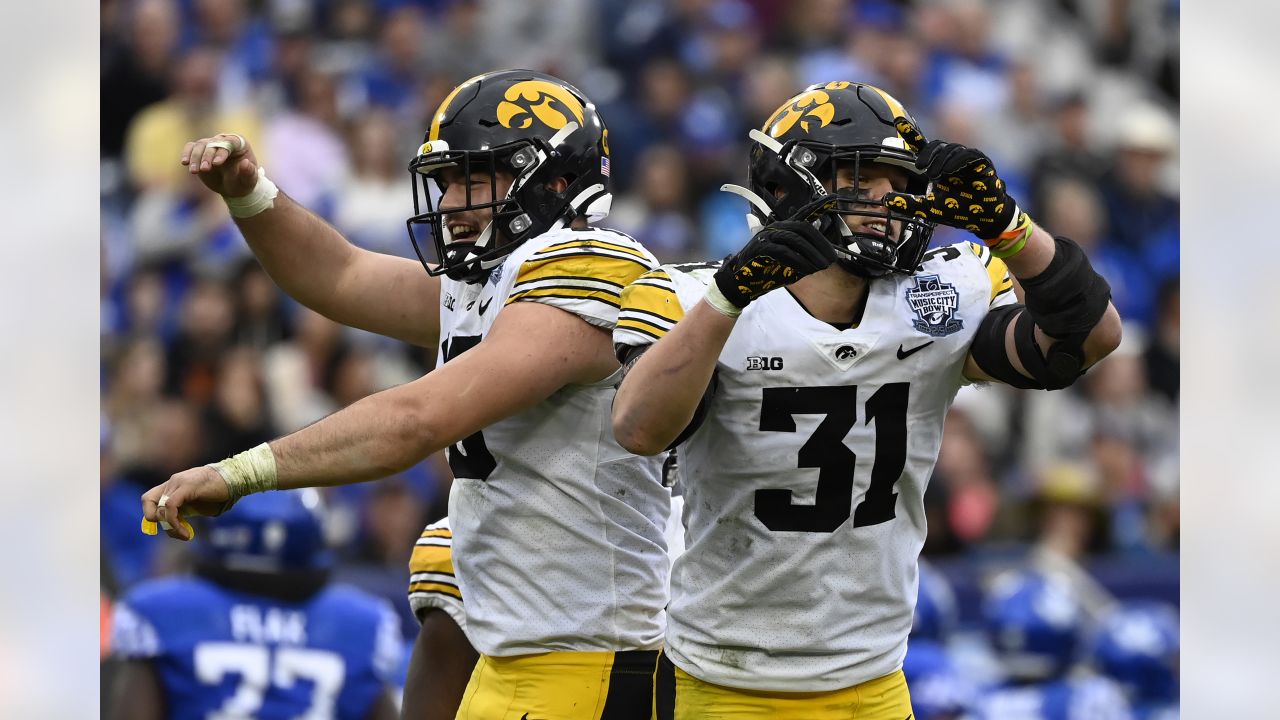 Schulte's March 7-round 2021 NFL Mock Draft