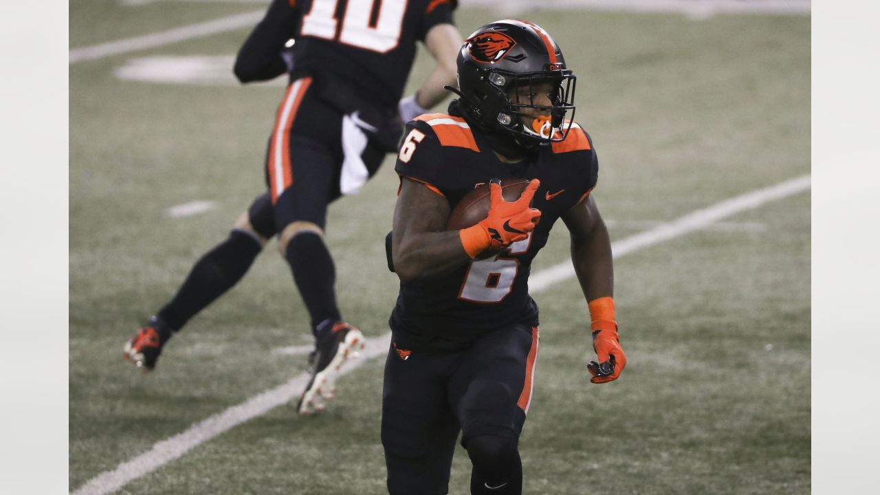 Oregon State running back Jermar Jefferson selected by Detroit Lions in  seventh round of 2021 NFL Draft, Sports