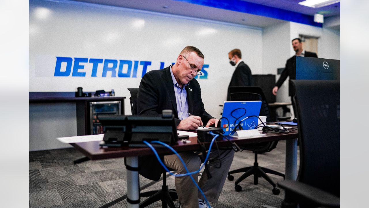 NFL Network to have cameras in Detroit Lions draft war room - Pride Of  Detroit