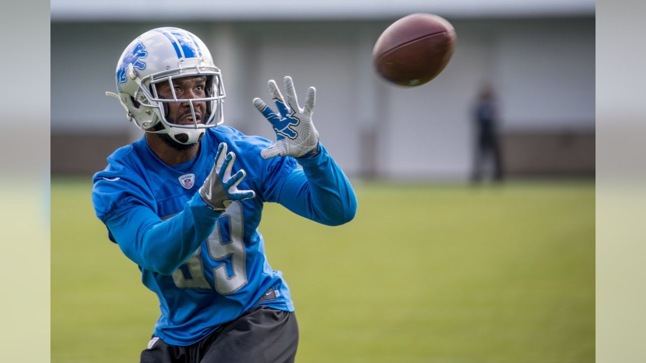 Lions CB Teez Tabor downplays first interception at OTAs: 'I still have a  lot of work to do' – WJR-AM