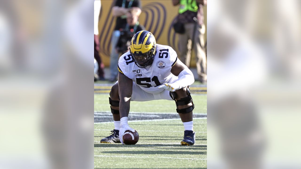 Cesar Ruiz - Football - University of Michigan Athletics