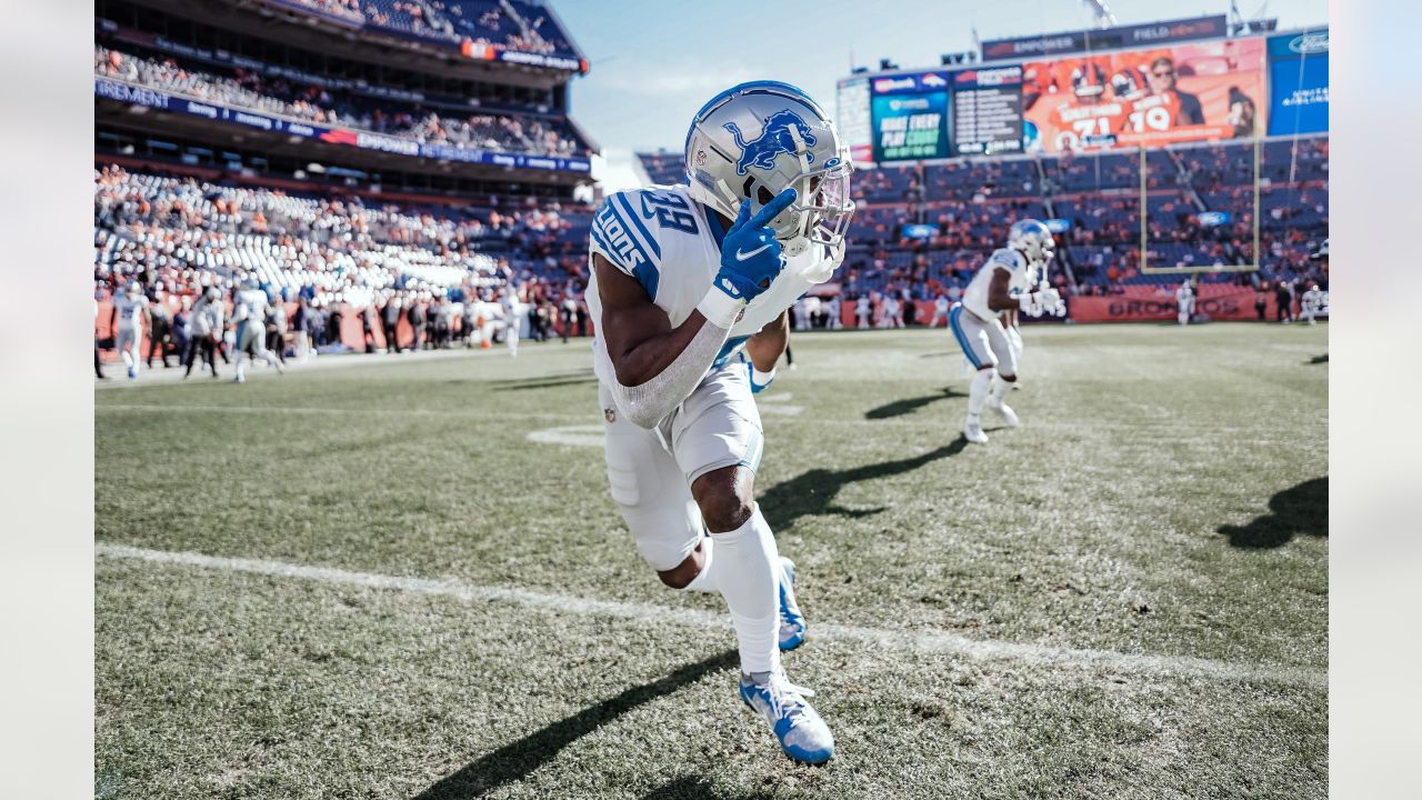 Rookie CB Jerry Jacobs leaves Lions-Broncos game with knee injury