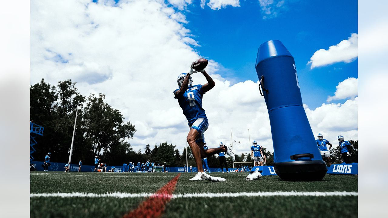 ALLEN PARK, MI - AUGUST 05: Detroit Lions WR Kalil Pimpleton (83) in action  during Lions training camp on August 5, 2022 at Detroit Lions Training Camp  in Allen Park, MI (Photo