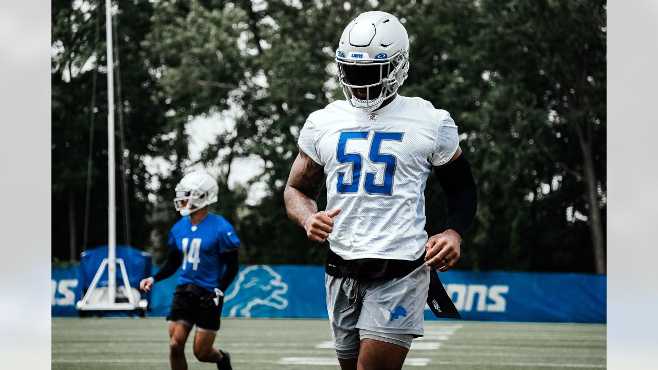 Kerryon Johnson Jokes With Fan Who Got His Jersey Instead Of Calvin's