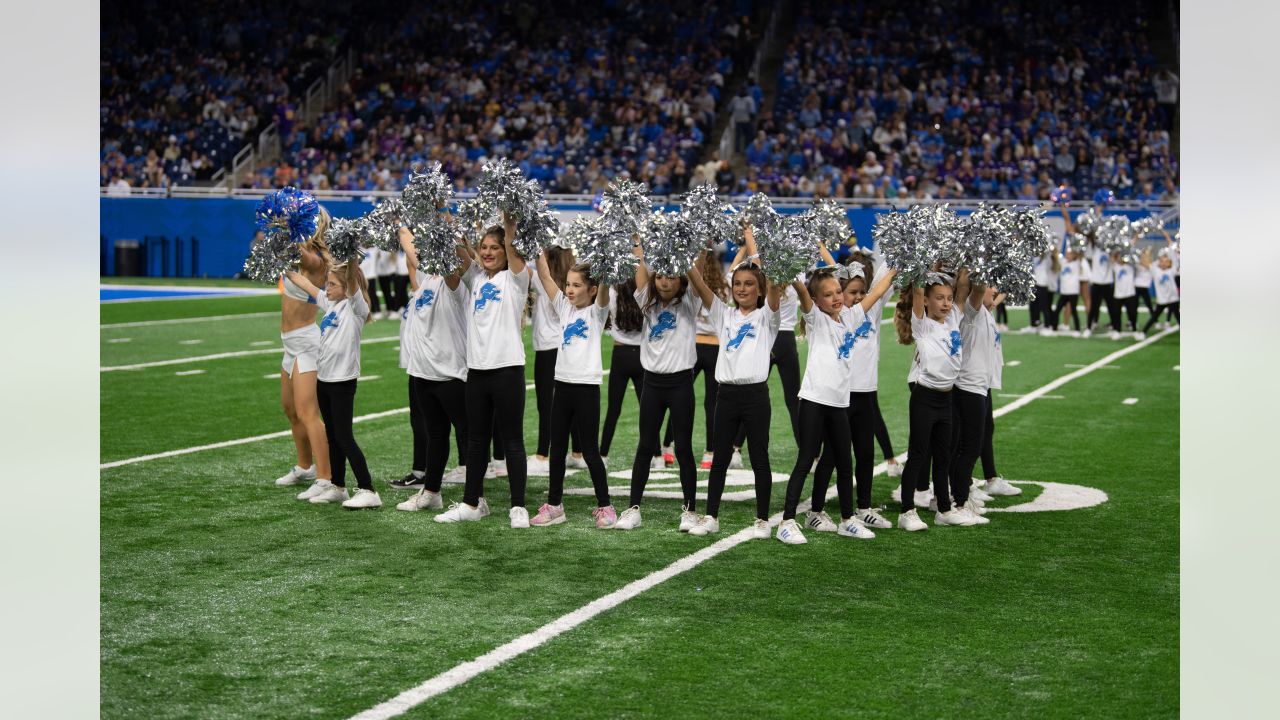 Eastern Michigan's band replaces Detroit Youth Choir as Lions' home opener halftime  show 