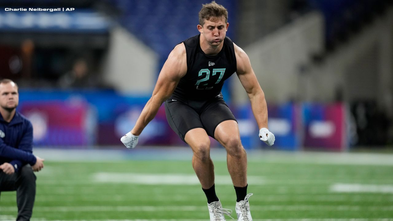 Gallery  2022 NFL Combine Linebacker Workout in Photos