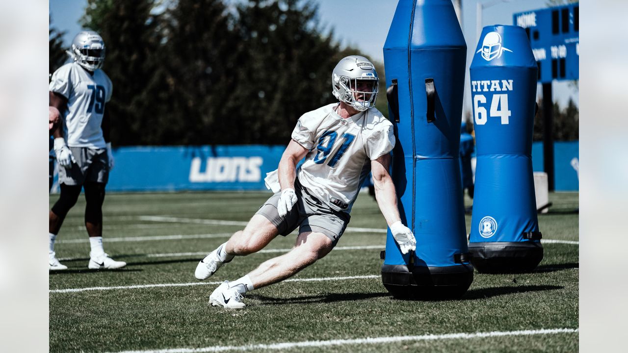 Detroit Lions rookie Malcolm Rodriguez wants to start on special