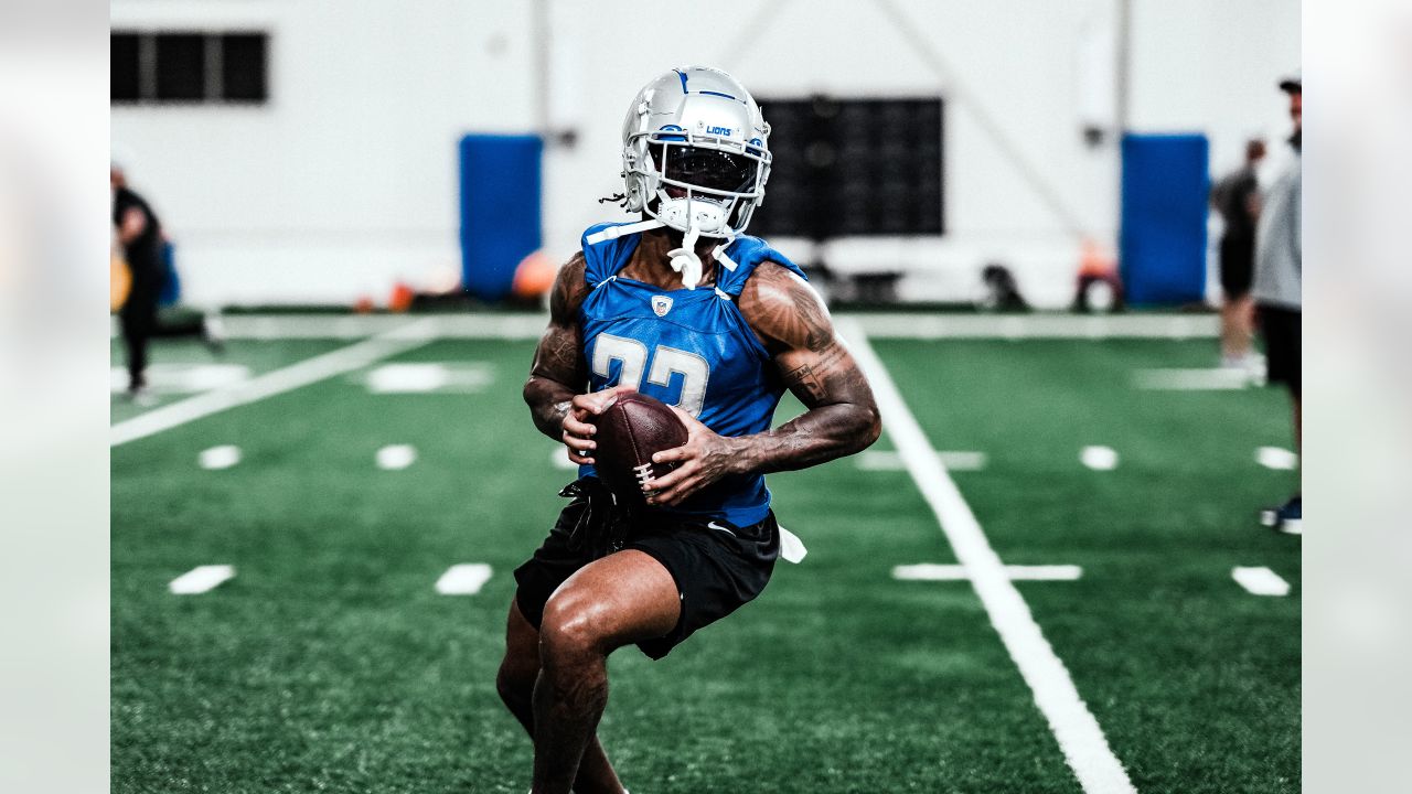 Detroit Lions running back D'Andre Swift named a top-25 rookie