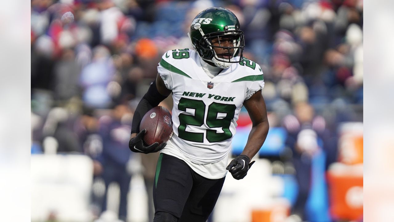 New York Jets News: Tony Adams to 'Put it All on the Line' vs