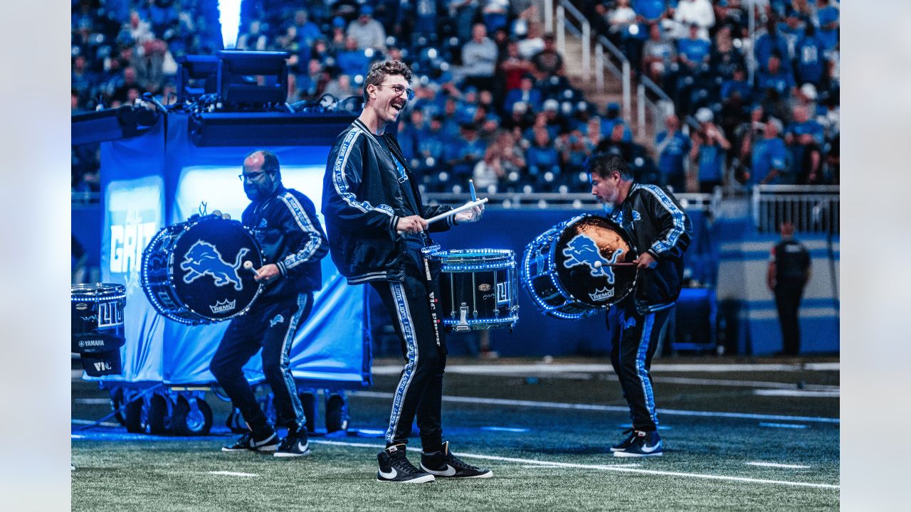 Lions vs. Seahawks: Cheer Photos