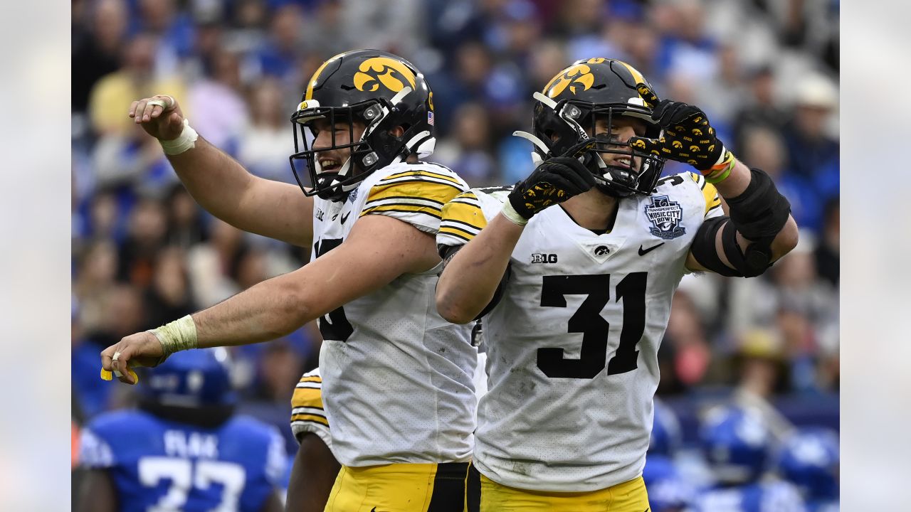 One-on-one with Iowa linebacker Jack Campbell - The Daily Iowan