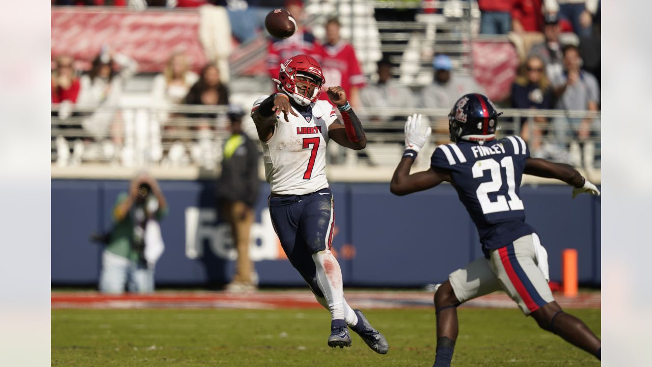 NFL quarterback prospect Malik Willis brings 'once in a lifetime' pro day  to Liberty - ESPN