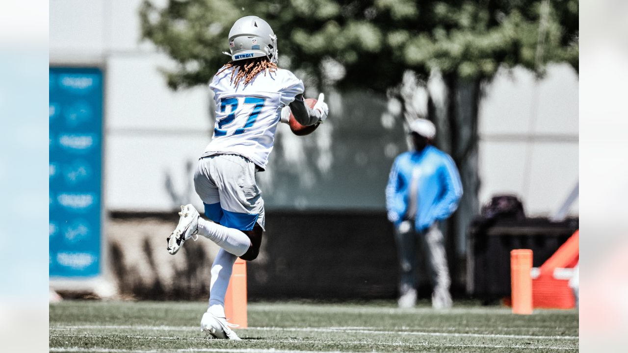 Lions rookie Amon-Ra St. Brown finds motivation in the 16 WRs